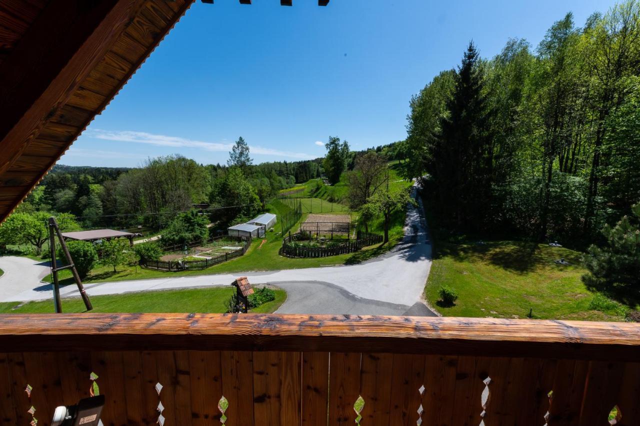 Ferienwohnungen Fam. Koeberl Gundersdorf Exterior foto