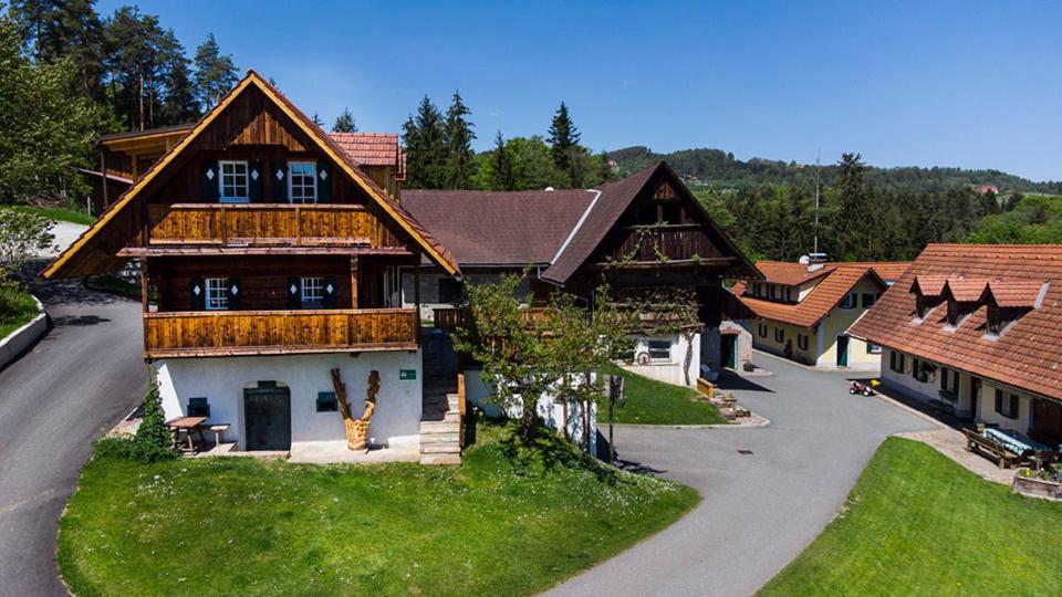 Ferienwohnungen Fam. Koeberl Gundersdorf Exterior foto